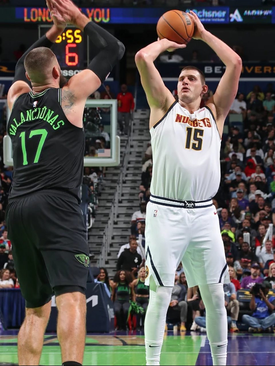 鹈鹕横扫广东队,约基奇高光表现 鹈鹕横扫广东队,约基奇高光表现