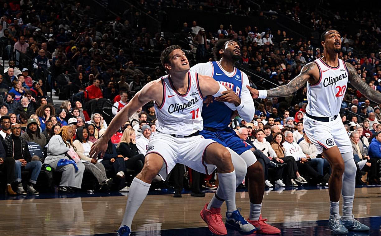 快船横扫篮网,浓眉哥状态火热 快船横扫篮网,浓眉哥状态火热