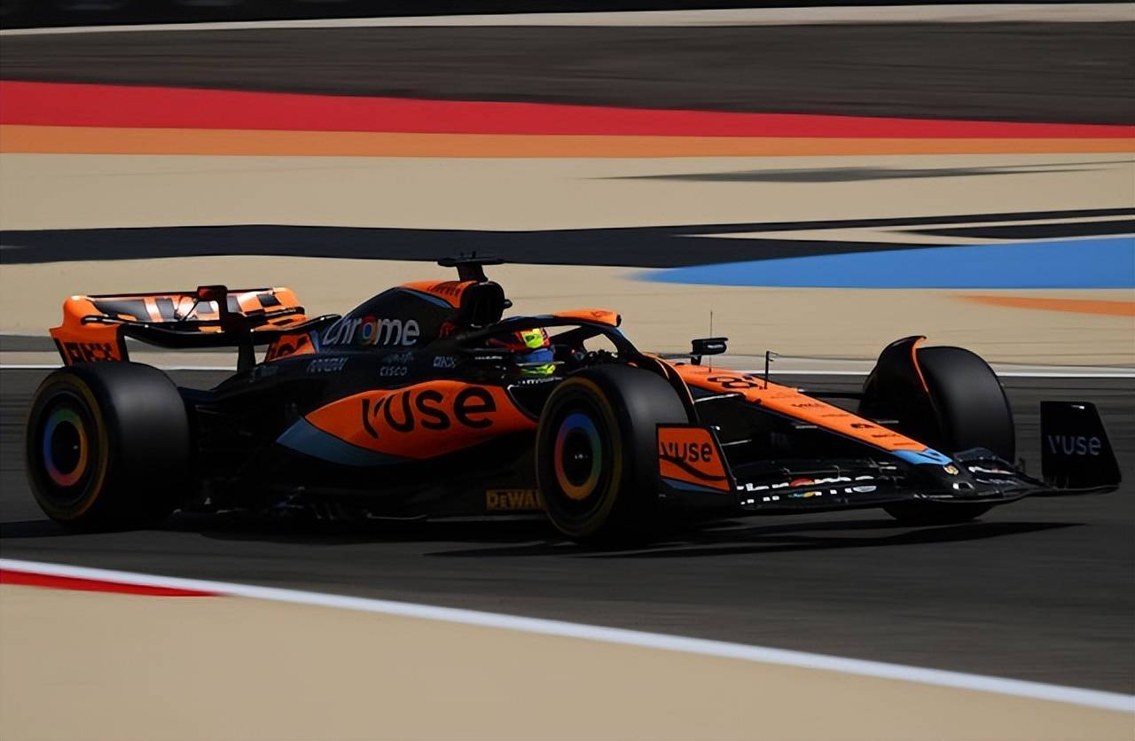 梅赛德斯逆转红牛二队,诺里斯刷新纪录 梅赛德斯逆转红牛二队,诺里斯刷新纪录