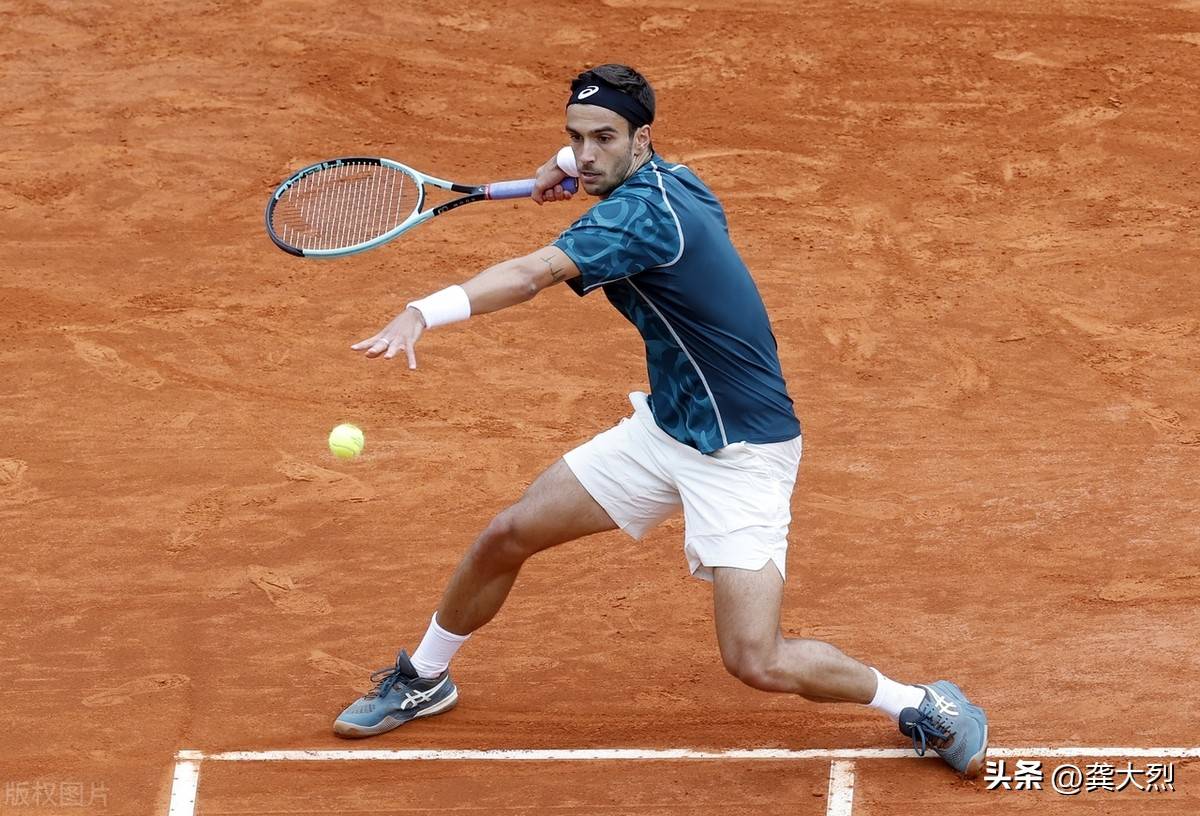 蒙特卡洛大师赛翻盘法网,西西帕斯高光表现 蒙特卡洛大师赛翻盘法网,西西帕斯高光表现