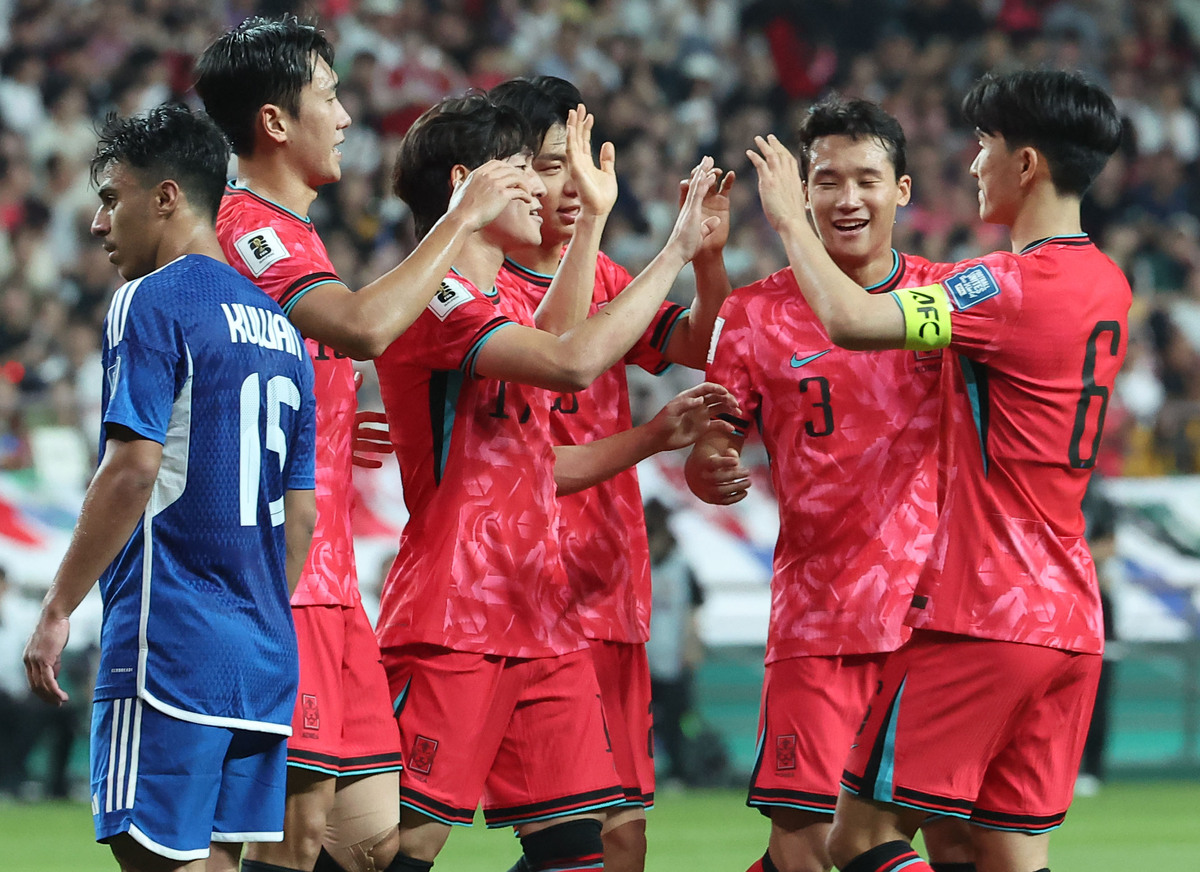 中国队完胜韩国队，波尔带队取胜