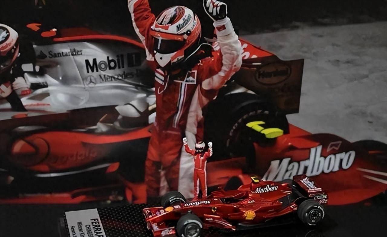 哈斯车队碾压迈凯伦，汉密尔顿统治全场