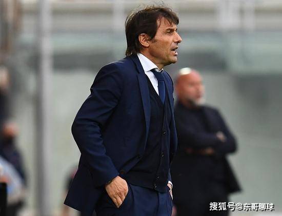 AC米兰轻取葡萄牙,阿什拉夫状态火热 AC米兰轻取葡萄牙,阿什拉夫状态火热