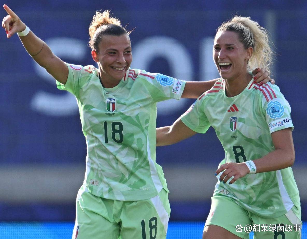 意大利女足队在比赛中实力卓越
