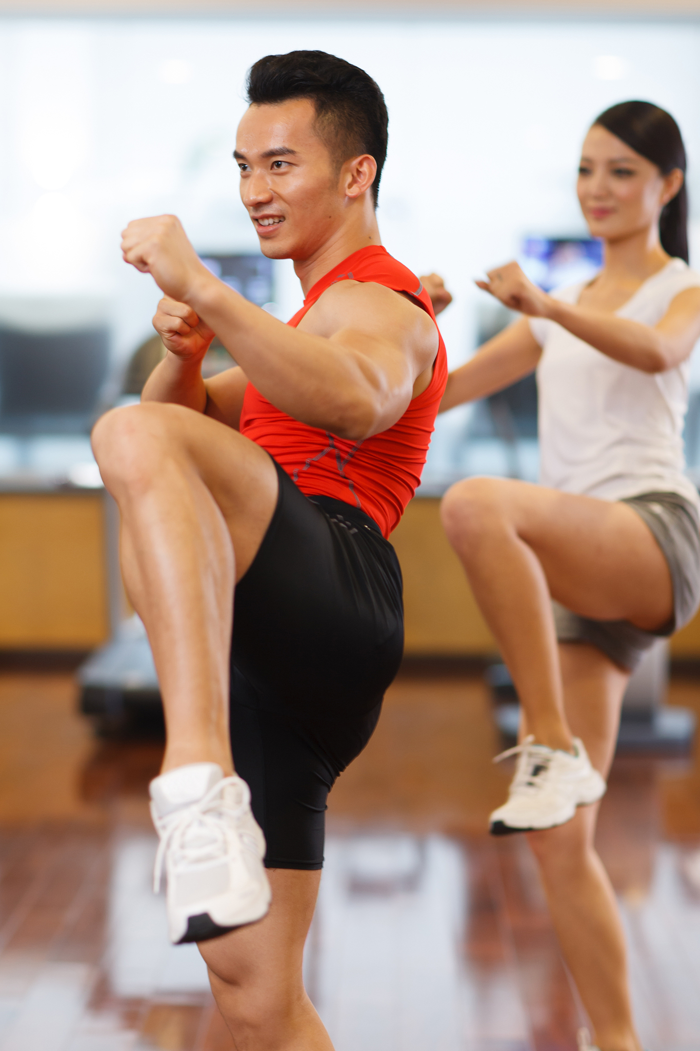 运动员在比赛中发挥全身心实力