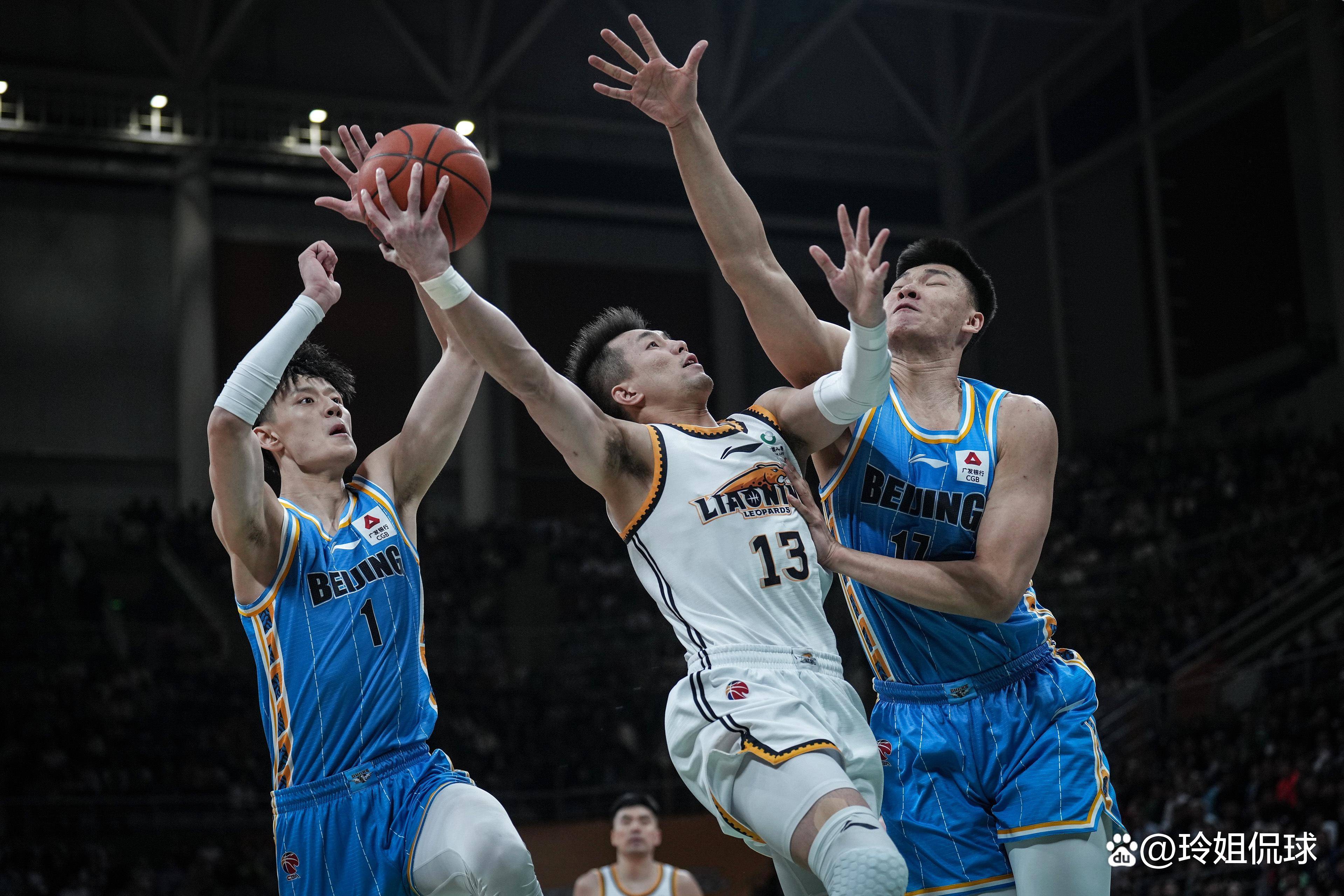 陕西男篮凭借罚球绝杀辽宁，取得胜利