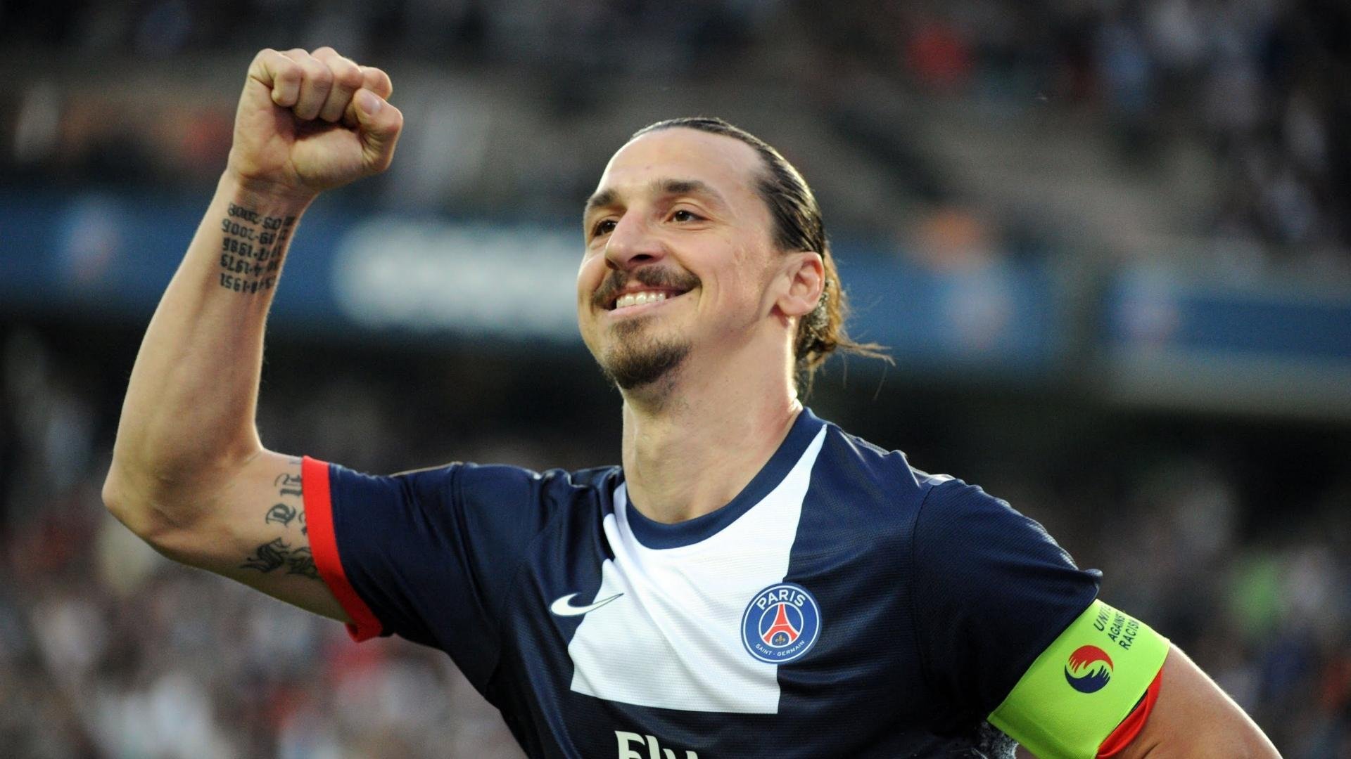 马赛险胜曼联,梅西扛起全队,一场属于个人的英雄主义胜利